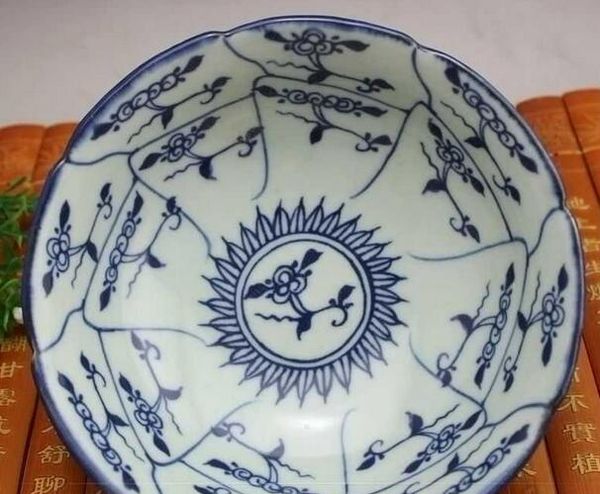 

antique ming and qing porcelain blue and white porcelain collection exquisite crafts decoration handmade flower mouth bowl 03
