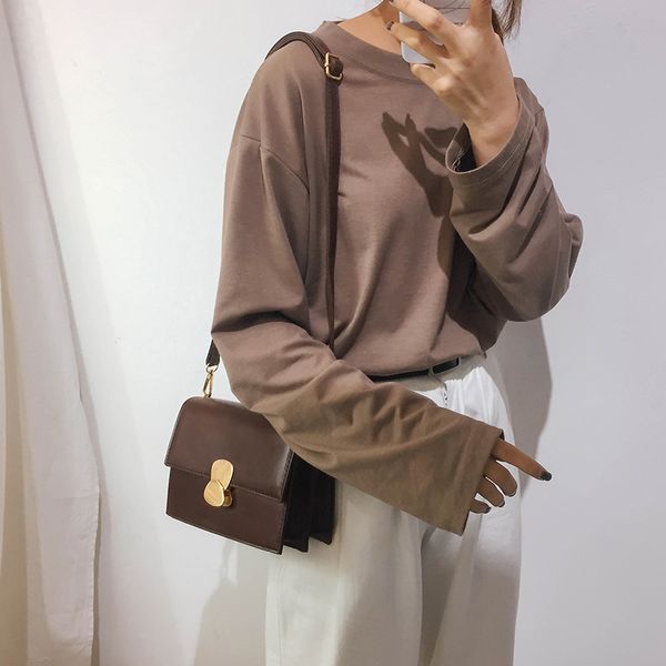 

newly y, simple, small bag, retro women's bag,2020 new one-shouldered, slanted bag