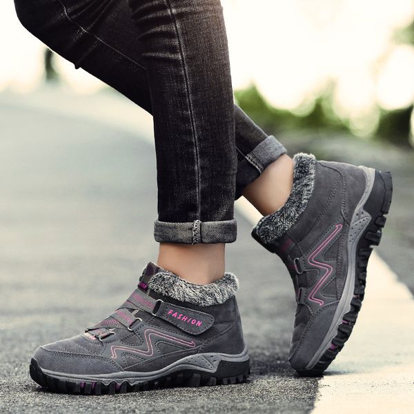 

2019 women fashion winter plush boots leather thick bottom warm shoes outdoor snow boots non-slip large size shoes lby, Black
