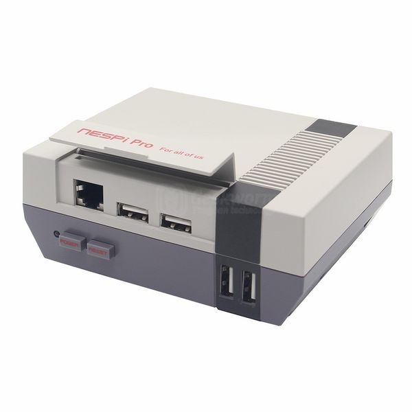 Freeshipping Neues NESPi Pro-Gehäuse mit RTC-Gehäuse im NES-FS-Stil mit Lüfter-Kühlkörpern + 2-teiligem Joystick/Gamepad Raspberry Pi 3 B+(Plus)/3B