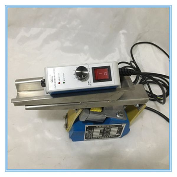 

small electromagnetic vibrating feeder shaking feeding machine