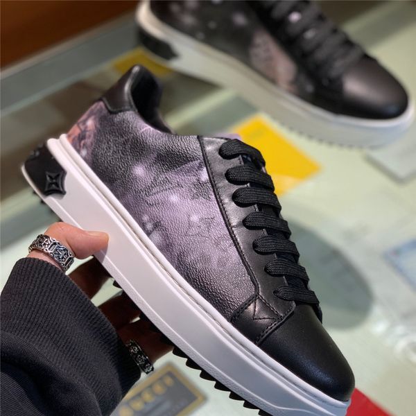 

2020 high-end designer, fashion casual sneakers, men's flat shoes, with boxas