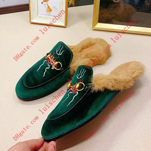 

velvet no heel muller shoes 2019 autumn and winter new leather letters embroidered baotou rabbit fur slippers, Black