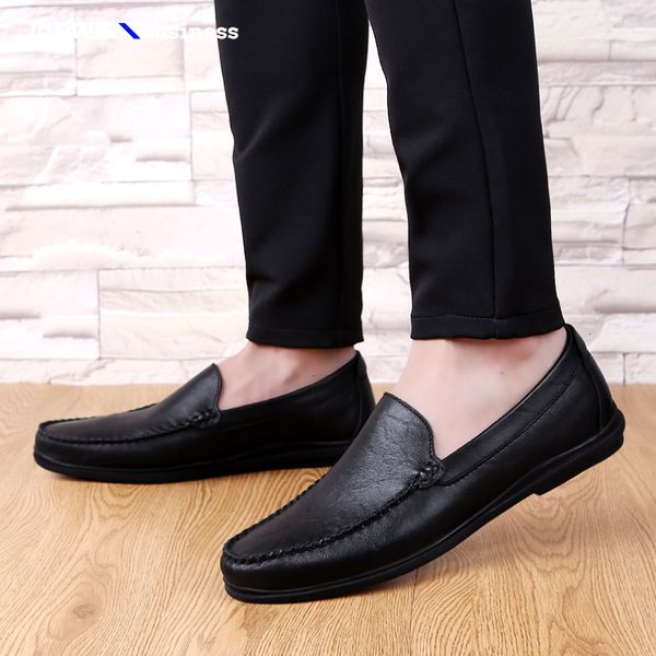 

hombre zapatillas casual shoes men genuine leather shoes chaussure homme loafers ultra chaussures hommes en cuir luxe l5 s, Black