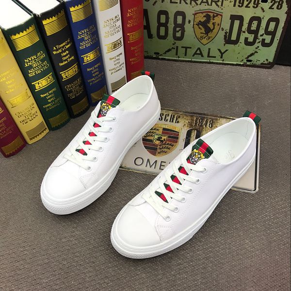 

2019 НОВЫЙ Модельер Мужчины белый красный черный цвета Повседневная обувь на плоск