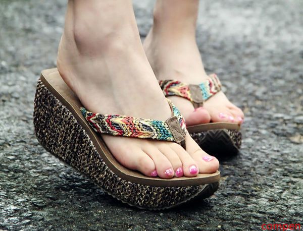 

antiskid sandals beach holiday high heels beach shoes women s flip flops and slippers women s summer thick bottom beach