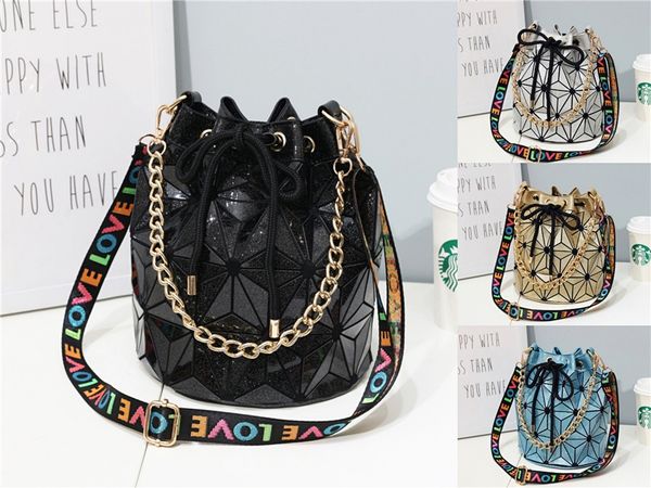 

luxury shoulder bag women bags designer with large capacity oxford cloth shoulder bag waterproof single-&bucket bag r01#348