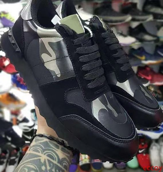 

модельер rockrunner камуфляж noir metallic sneaker натуральной кожи с заклепками мужчины женщины бегун обувь черный белый цвета с us11