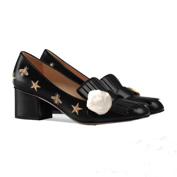

Sapatos clássicos libilian