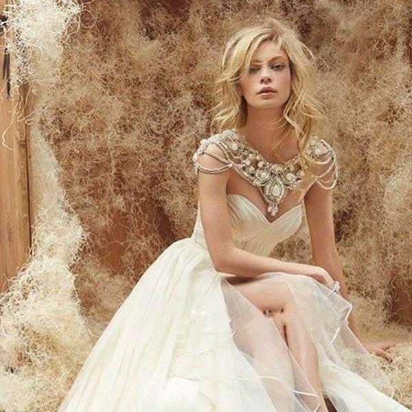 

luxury rhinestone wedding dresses jackets crystals beads cape custom bridal wraps boleros short brides jewelry shawls ing, White