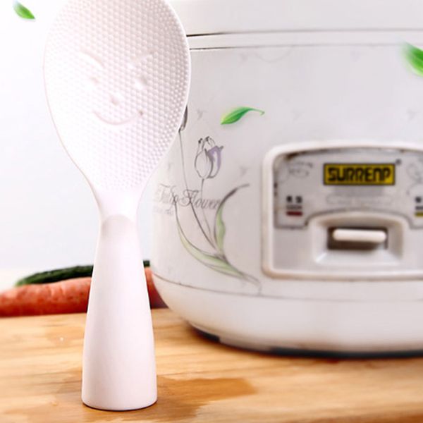 

1pcs smile face rice spoon environmental special kitchen tool non stick abs rice spoon kitchen tool kitchen tableware spoons