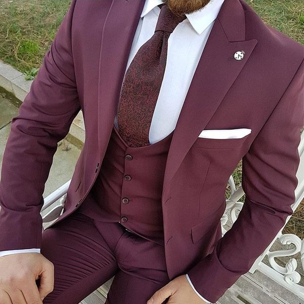 

new arrival two buttons burgundy wedding groom tuxedos peak lapel groomsmen men suits prom blazer (jacket+pants+vest+tie) w69, Black;gray