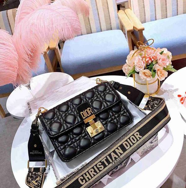 

luxury leather women fashion shoulder messenger bags ladies handbag messenger - 0646