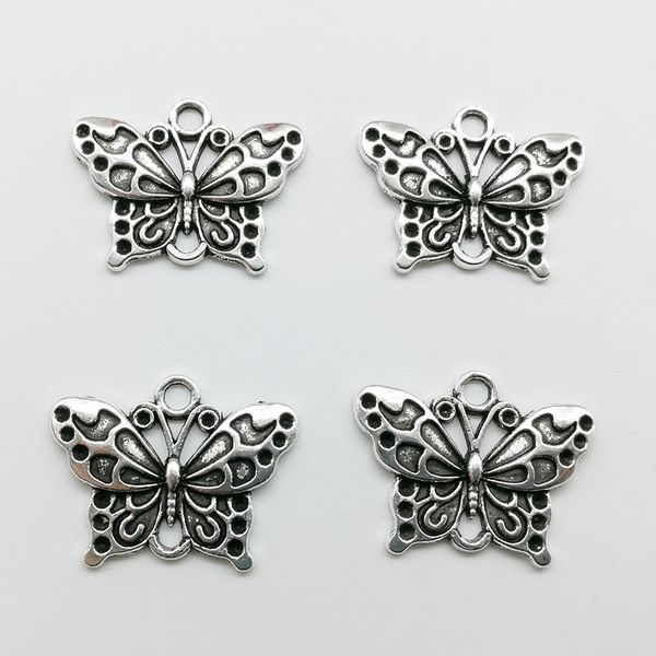 Lotto 100 pezzi Farfalla Animale Tibet Argento pendenti con ciondoli Gioielli fai da te per collana braccialetto orecchini stile retrò 19 * 25mm