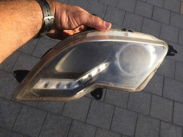 

front left headlight suit for cf moto 800 ex parts number is 7030-160110-00001