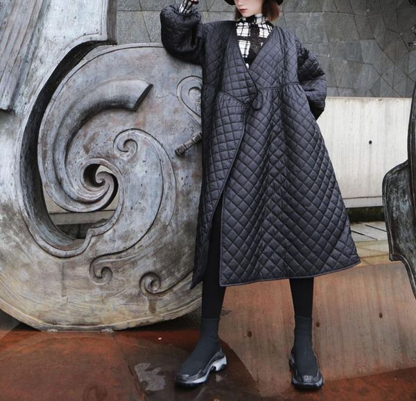 

cotton clothing female 2019 winter r5etro lantern sleeves rhombic embossed long cotton coat female z528 black