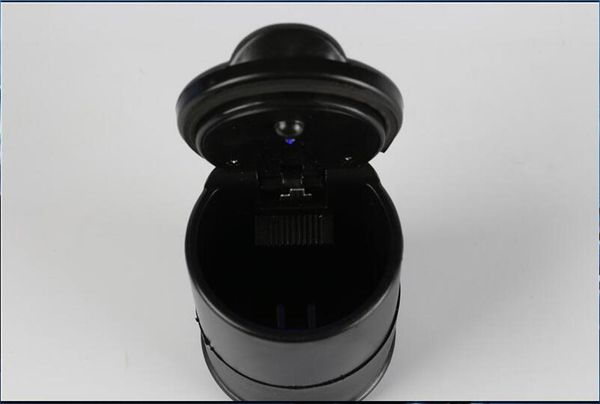 

1pc portable auto car truck led cigarette smoke car ashtray for a4 b5 b6 b8 a6 c5 c6 a3 a5 q3 q5 q7 e46 e39 e90 e36