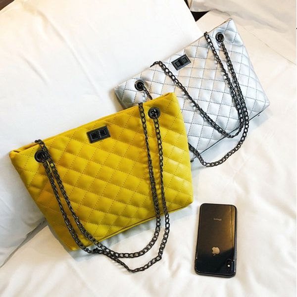 

2018 autumn and winter new style pu quilted simple chain shoulder bag harajuku all-match bag women's backpack a generation