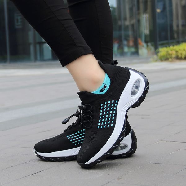 

2019new casual women brand shoes classic fashion autumn trend sports women shoes comfortable soft sneaker flying woven, Black