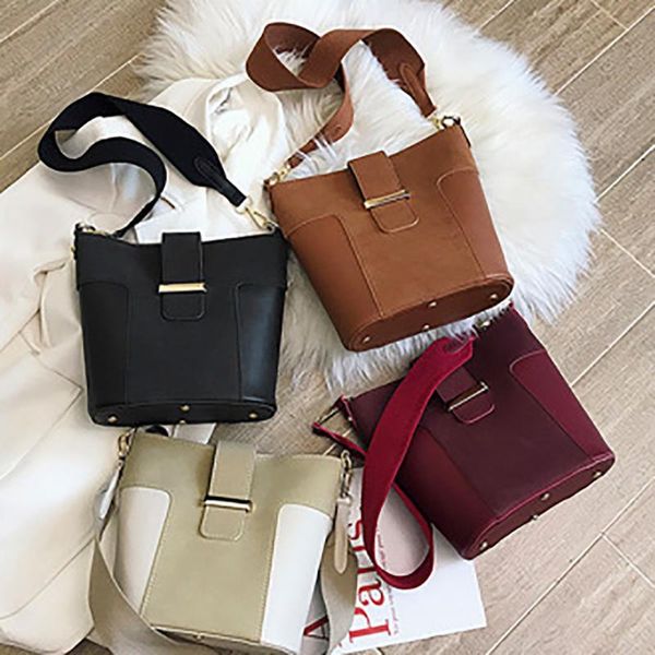 

handbag women's solid color crossbody bag 2020 fashion chain leather shoulder messenger bag lady quality square bucket