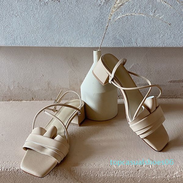 

2020 женин дизайнеѬа ил овина нађѬалной кожи коѬена каблђки андалии ле, Black