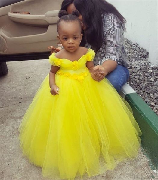 Abiti da bambina con fiori in tulle giallo da piccola principessa, abiti da festa di compleanno per bambini con spalle scoperte