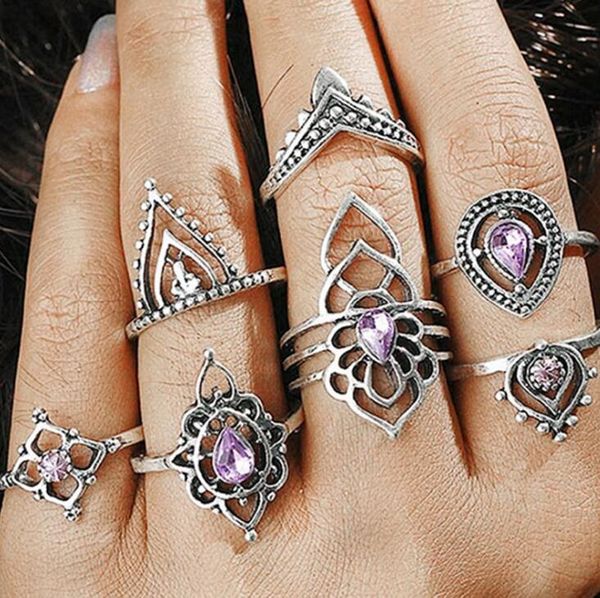 

7pcs / set hollow-out carved gemstone 7 pieces combination set retro ring, Golden;silver