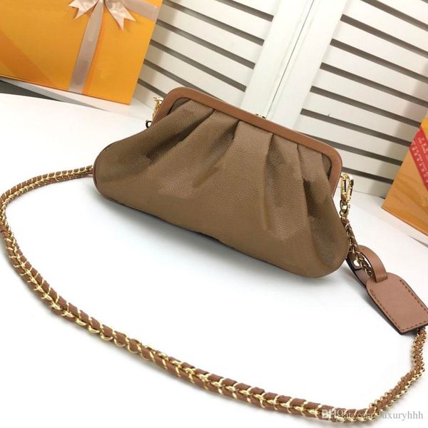 

2020 fashion brand luxury shoulder bag designer handbags designer bag the clouds series fashion big m canvas ing