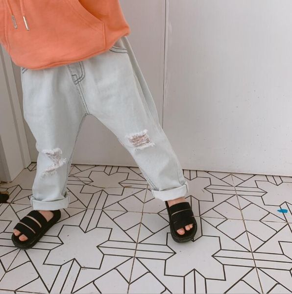 

2019 new arrival girls boys denim holes pants spring fashion kids jean pants 3-7t, Beige
