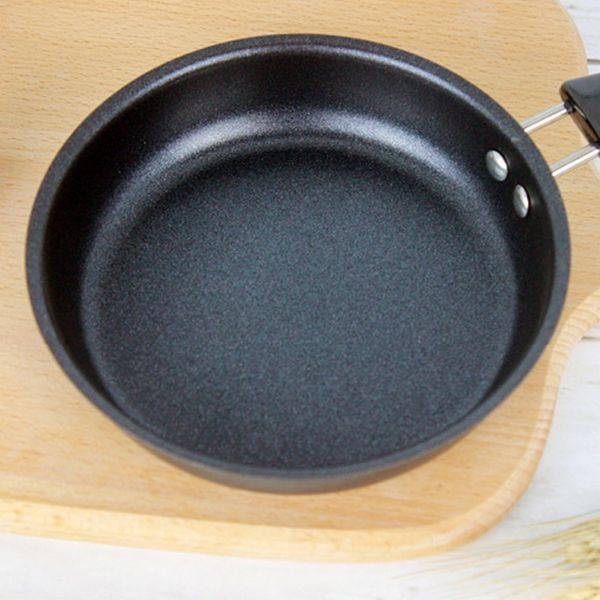 

12cm mini non stick egg pot breakfast home cute long handle omelette frying pan anti-scratch coating portable kitchen supplies