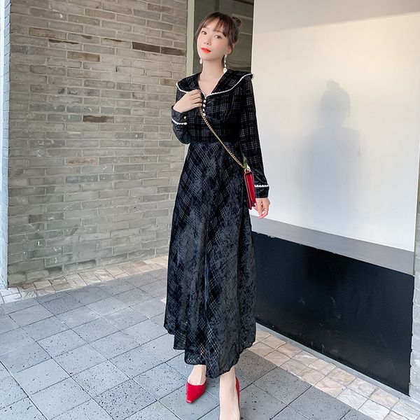 

new 2019 autumn vintage women dress peter pan collar full sleeve long pleuche french hepburn wind dresses black 6355, Black;gray