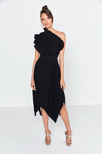 

xhkld fashion women ruffles party pleated dress one shoulder sexyy club party dress elegant high street vestidos, Black;gray