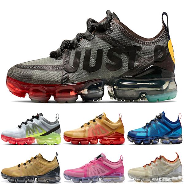 

hotsale кроссовки run utility tn plus 2019 мужчины женщины тройной черный белый cny red cpfm открытый мужские кроссовки спортивные тренажеры