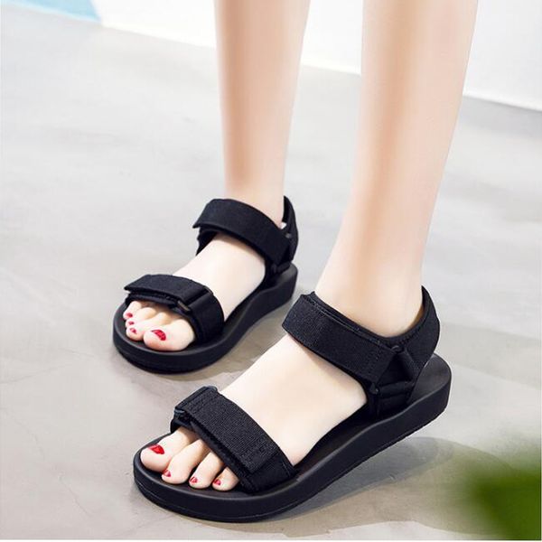 

женщины сандалии новые 2020 летняя обувь моды hookloop женщин пляж обувь плоские сандалии женщин черные сандалии zapatos де mujer t200529, Black