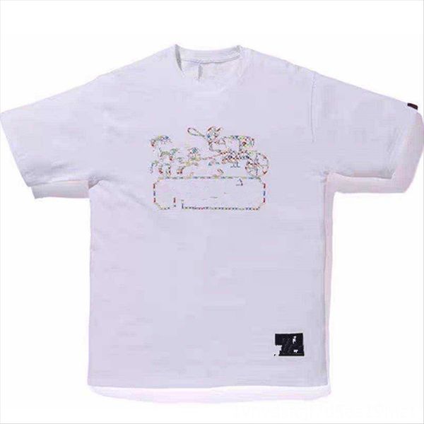 

in the summer of 20 baga c family co-branded carriages men's and women's t-shirts are all-match and look slim, White