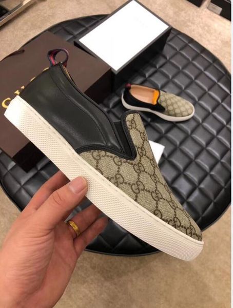 

new layer leather printed flat shoes, men's casual shoes, high-end printed leather handmade, fashionable walking wedding shoes, Black;red