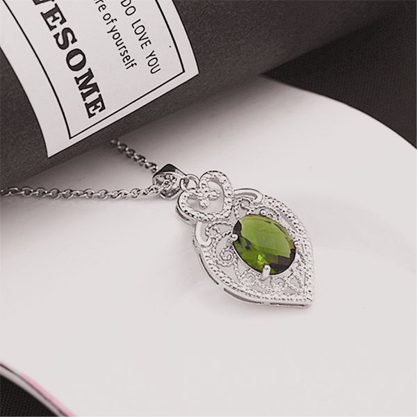 

аксессуары популярного кулон ретро hollow кристалл кулон серебряные ювелирные изделия, Silver