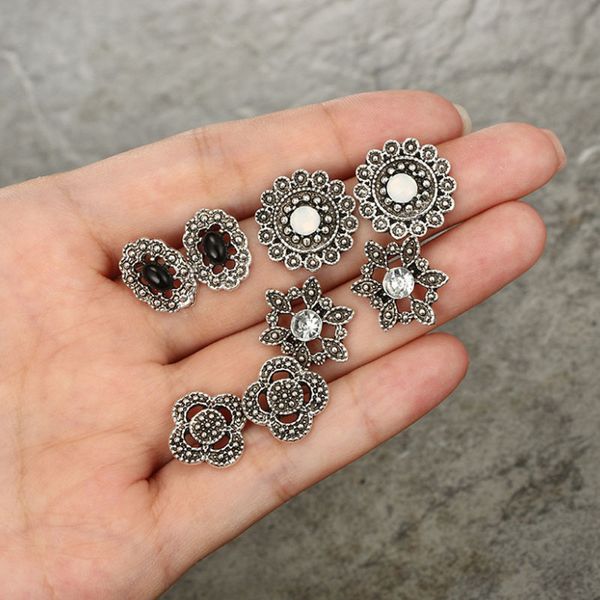 

5 pairs/set bohemian crystal stud earrings set for women vintage moon star heart flower earring statement jewelry new fashion, Golden;silver