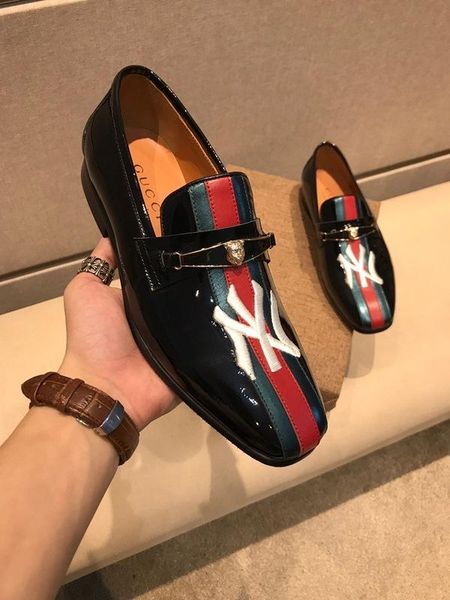 

2018 luxury original edition custom genuine leather comfortable healthy bee pattern shoes men's leather shoes, Black