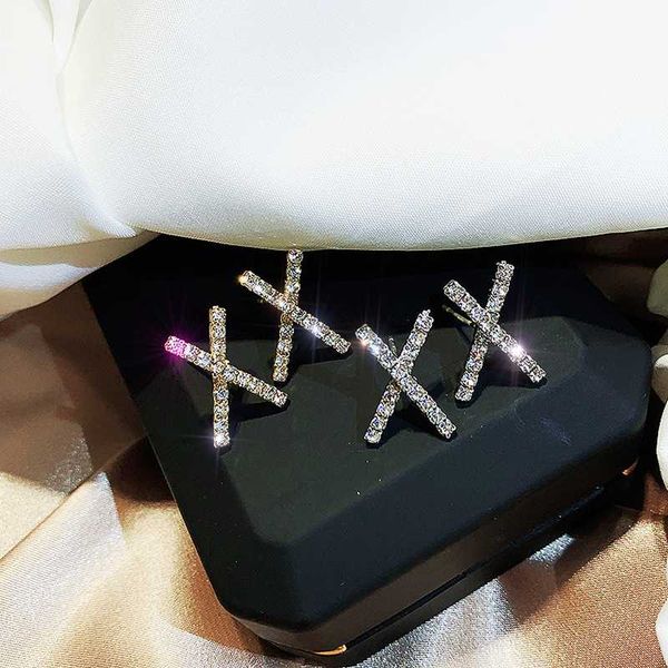 

2019 new cute silver gold x stud earrings with bling zircon stone for women fashion jewelry korean earrings, Golden;silver