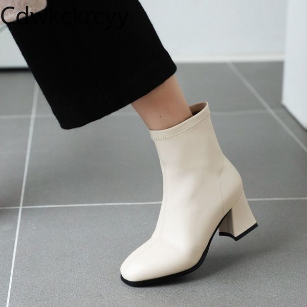 

winter the new fashion round head thick heel boots beige plus cashmere keep warm high heel women boots size 34-43, Black