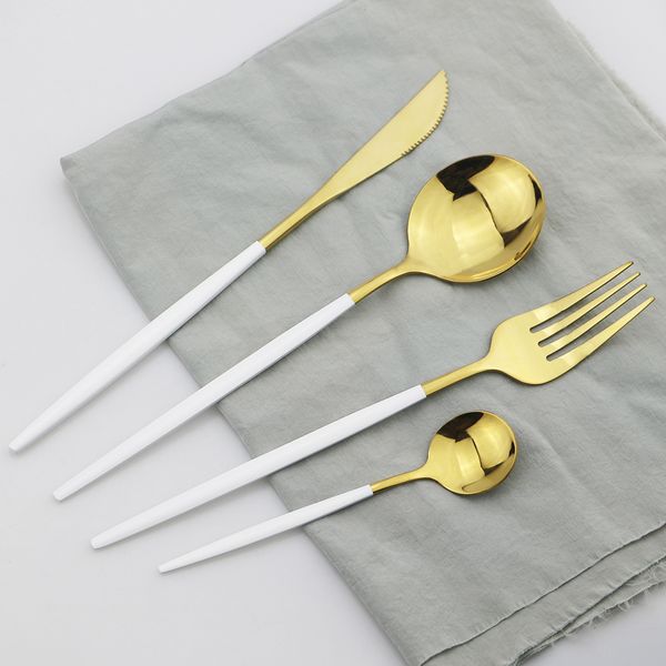 

pink gold пођда из неѬжавеей али олове пѬибоѬ набоѬ ножей вилка ложка dinner set k