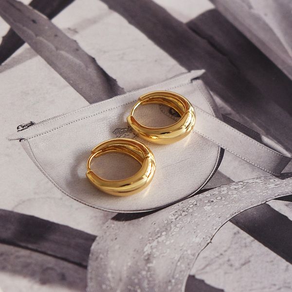 

european and american minimalist fashion oval-shaped geometric ear-buckle brass accessory earrings, Golden