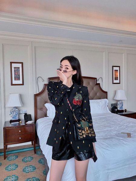 

2019 new pineapple print cute leisure women suit coat, Black