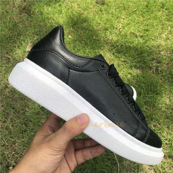 

luxury chaussure designer casual shoes leather solid colors flat 3m reflective mens womens fashion sneakers party platform velvet trainers, Black