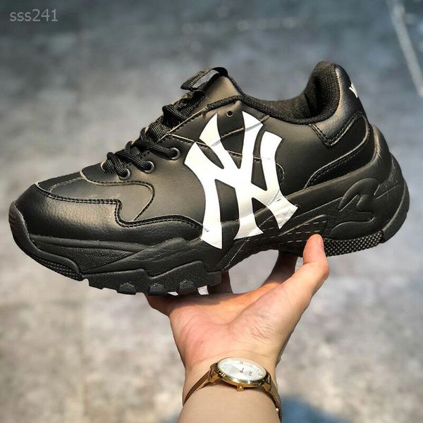 

2020 shoes for men sneakers black whiter men trainers handsome sports sneakers outdoor casual shoe size us 6-10