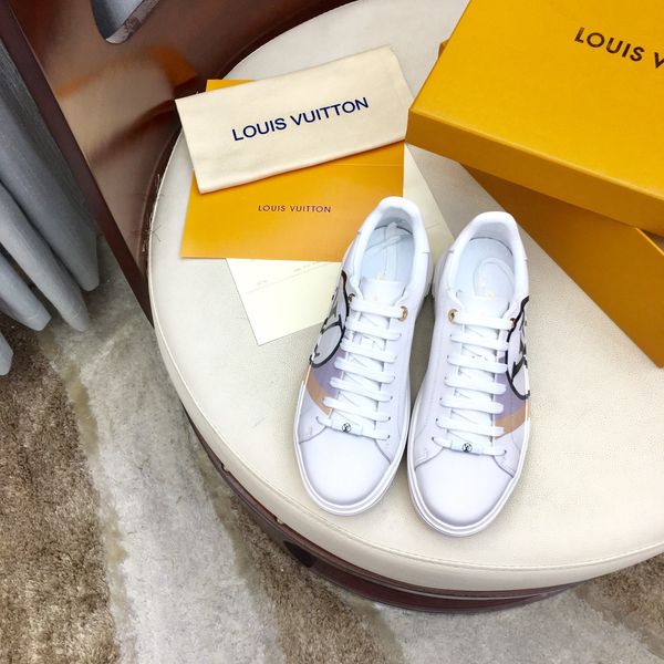 

high-end luxury women's jogging casual shoes outdoor sports hiking shoes triple retro platform women's shoes wild style size 34-41, Black