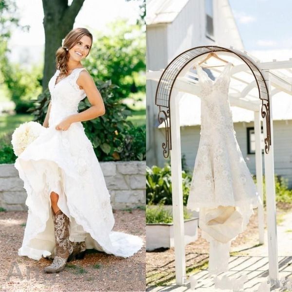 

Charming Spring Summer Country Wedding Dresses 2018 V Neck Sweep Train Appliques Garden Beach Bridal Gowns Plus Size Vestido De Novia