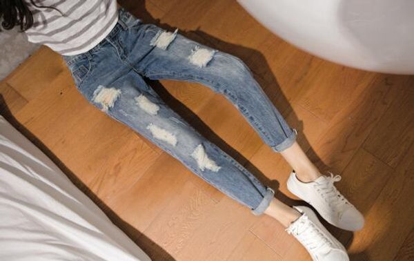 

spring 2020 new korean women designer pants elastic waist harun hole jeans nine point daddy pants casual pants women, Blue