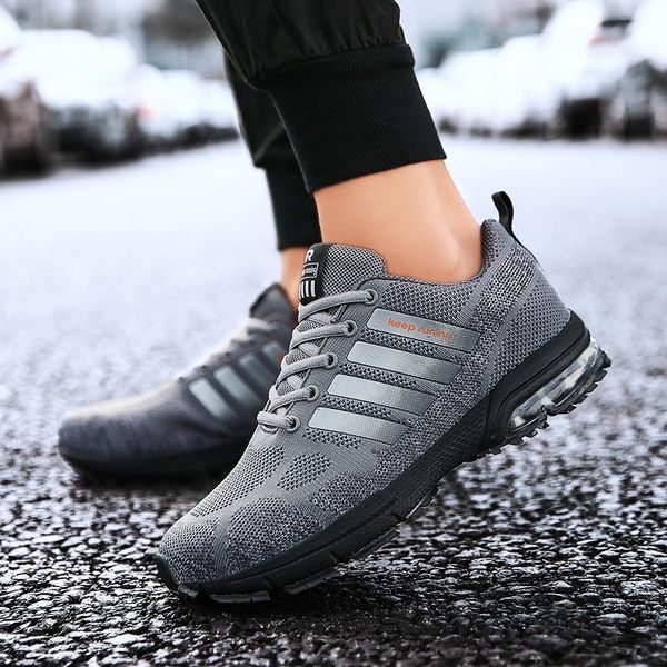 

vintage men shoes 2019 sports new mesh men running shoes lightweight outdoor sneakers air cushion zapatos hombre 36-47